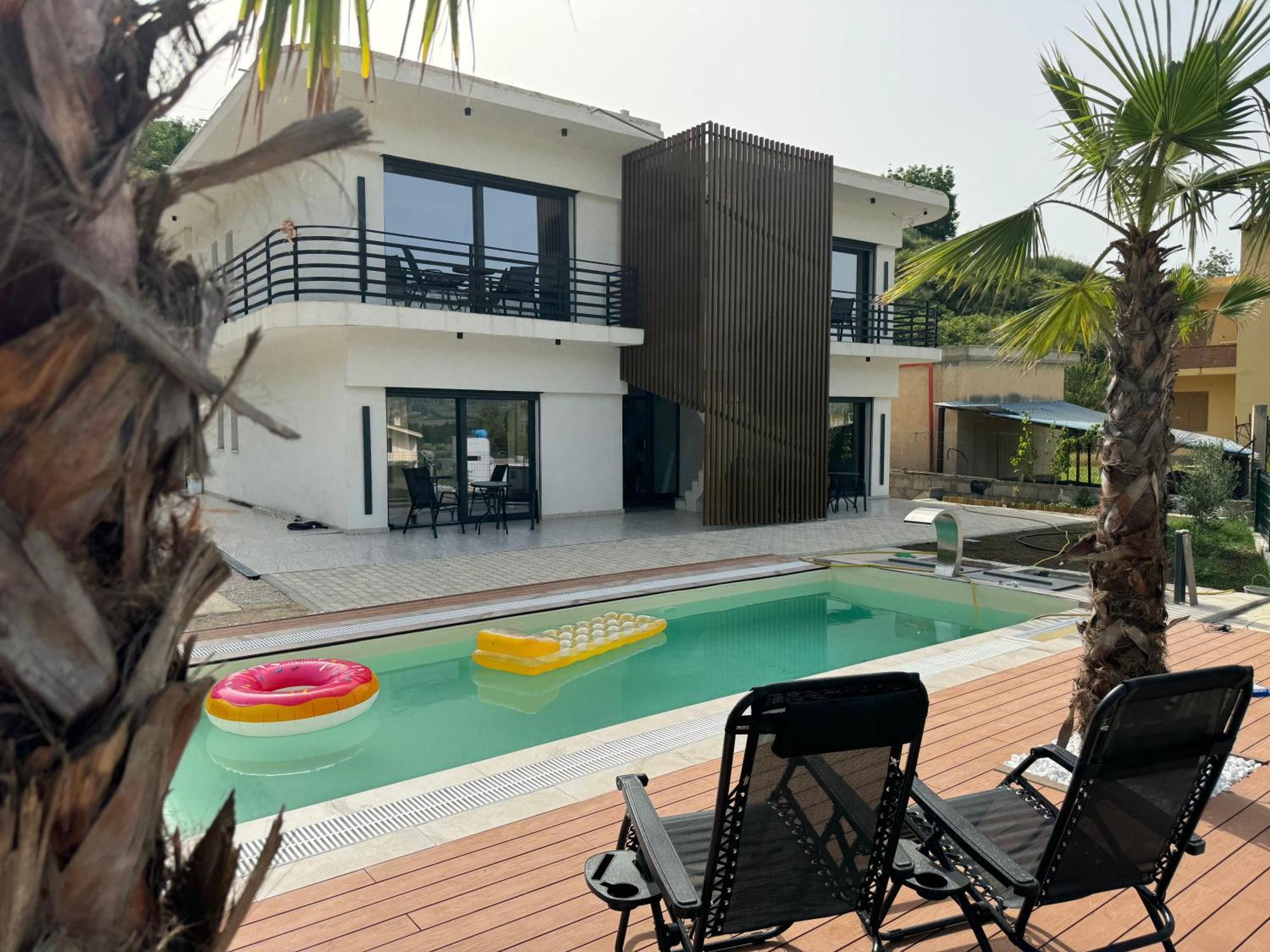 Hotel Hela